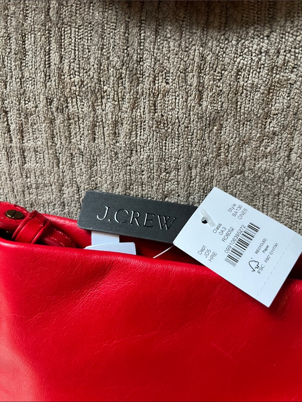 Red Leather Crossbody Bag - Women - Picture 5 of 9